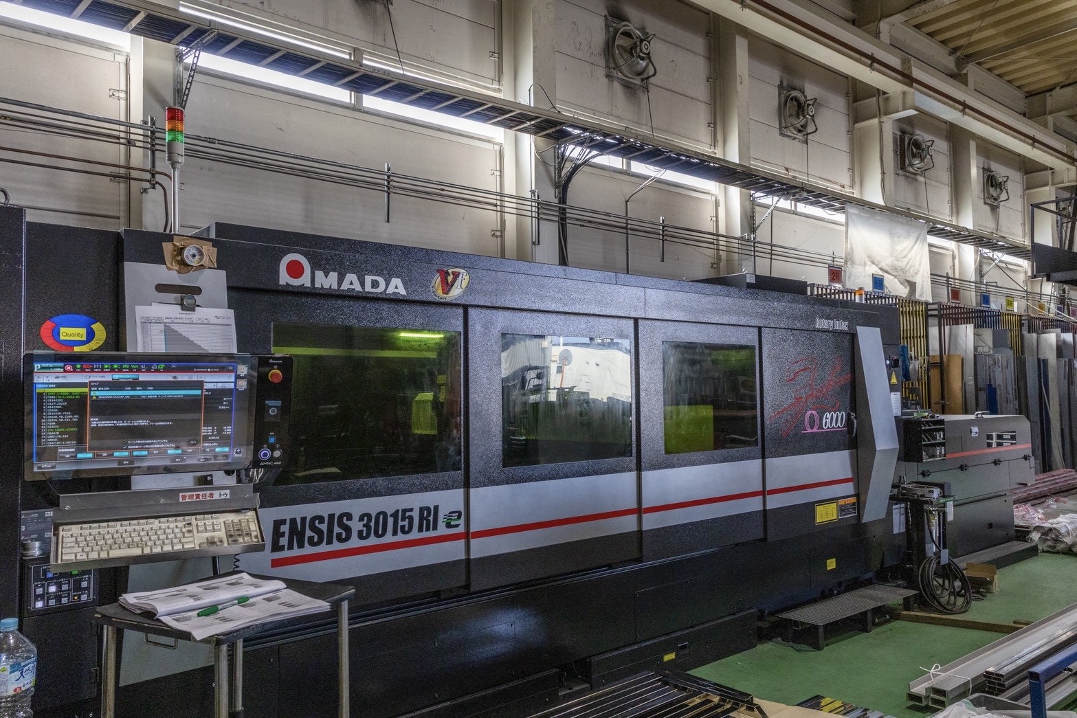 ファイバーレーザー